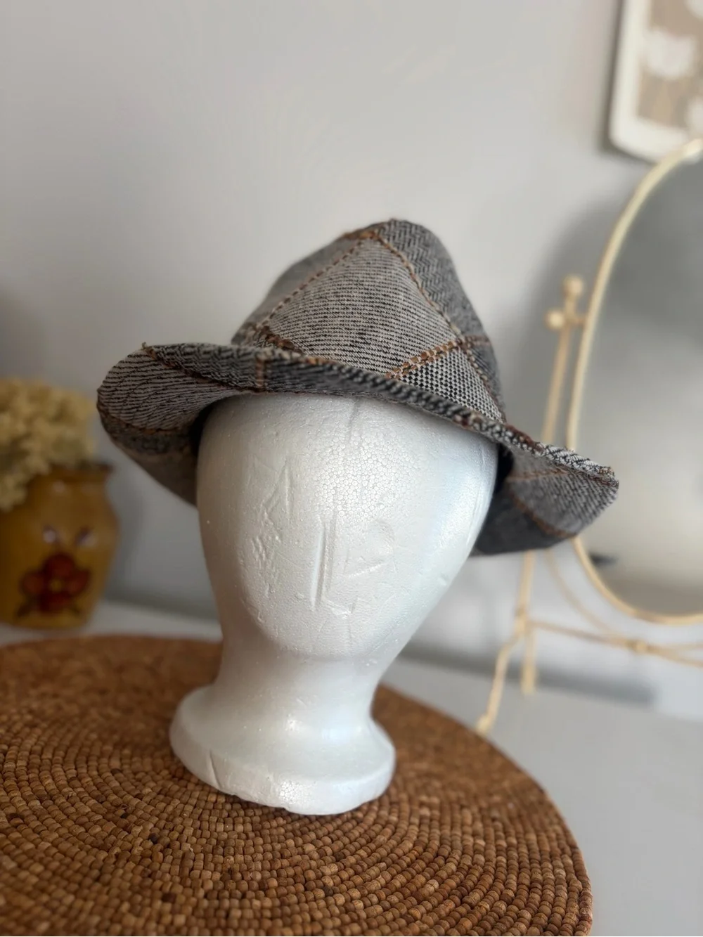 Gray Tweed Fedora Hat with Subtle Brown Stitching